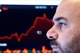 Phiên 10/1: Khối ngoại tiếp đà bán ròng, cổ phiếu nào bị "xả" mạnh nhất?