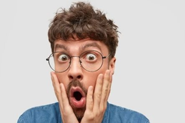Chủ tịch HĐQT một công ty bất động sản bất ngờ từ nhiệm sau khi bán gần hết cổ phiếu