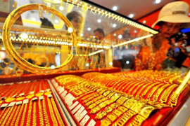 Ngày vía Thần Tài: Giá vàng trong nước và thế giới đồng loạt giảm