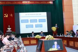 Thuế thu nhập cá nhân: Thu nhập tăng 1, thuế tăng 2, sửa thế nào?