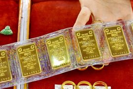 Giá vàng lập đỉnh cao nhất mọi thời đại