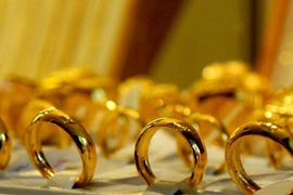 Chưa dứt chuỗi tăng, giá vàng trong nước tiến sát 101 triệu đồng
