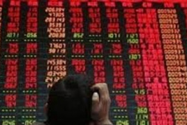 Thị trường chứng khoán rực lửa, VN-Index “bốc hơi” gần 6 điểm