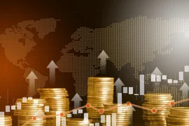 Giá vàng lập đỉnh mới, vượt mốc 106 triệu đồng/lượng