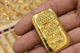 Giá vàng trong nước đà giảm, vàng SJC lùi về mốc 120 triệu đồng/lượng