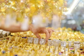 Sáng 29/5: Giá vàng nhẫn, vàng SJC giảm sốc, vàng thế giới lao dốc