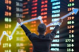 VN Index tăng gần 8 điểm sau chuỗi phiên giảm sâu
