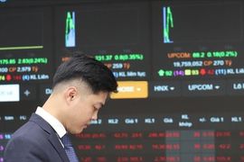 Dòng tiền suy giảm, VN-Index giảm nhẹ phiên thứ 2 liên tiếp
