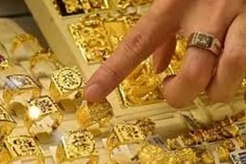 Sáng 4/6: Giá vàng nhẫn, vàng SJC giảm sâu