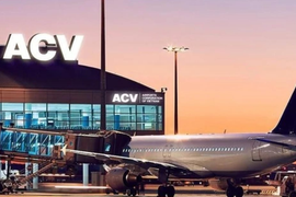 “Ông trùm” hàng không ACV: Lỗ tỷ giá hơn 1.000 tỷ nửa đầu năm, vay ngân hàng 1,8 tỷ USD dốc sức cho Sân bay Long Thành