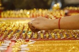 Giá vàng nhẫn, vàng SJC ngày 15/7 quay đầu giảm