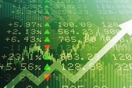 Cổ phiếu của Vingroup dẫn dắt, VN-Index lấy lại mốc 1.475 điểm