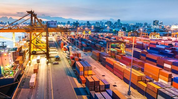Việt Nam có cơ hội lớn để phát triển logistics, cần đón đầu các xu hướng kinh doanh, thích ứng với biến đổi khí hậu