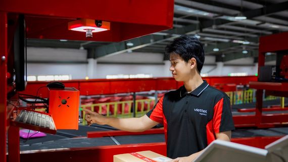 Gần 122 triệu cổ phiếu Viettel Post được chấp thuận niêm yết trên HOSE