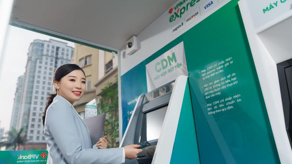 Sau thông tin nới room ngoại, cổ phiếu VPB giao dịch đột biến