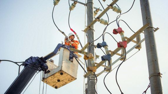 Đề xuất cấp hơn 2.520 tỷ đồng cho EVN kéo điện ra Côn Đảo