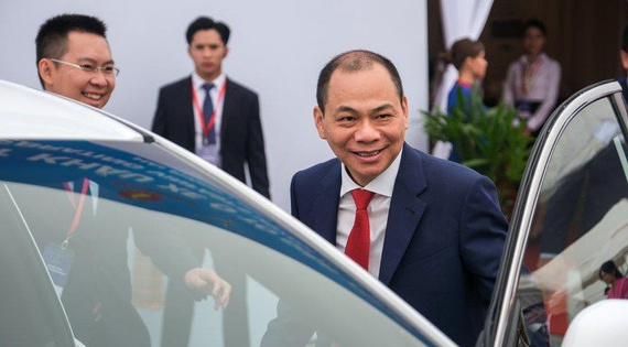 Bước đi đầu tiên của VinFast sau khi tỷ phú Phạm Nhật Vượng ngồi ghế CEO: Ký MoU đầu tư nhà máy xe điện và pin tại Ấn Độ quy mô lên tới 2 tỷ USD, khởi công ngay 2024