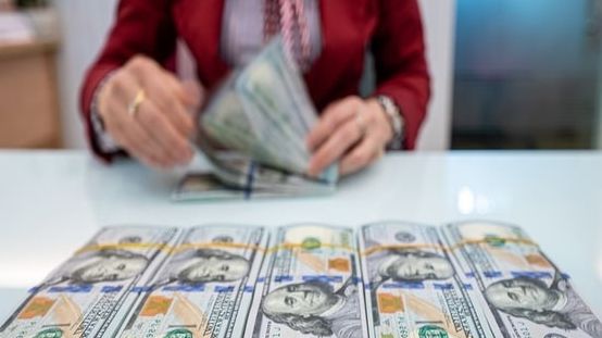 Tỷ giá USD tăng nhanh và mạnh, tiến sát đỉnh lịch sử