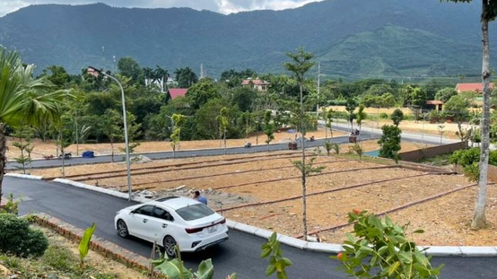 TP.HCM: Đất nền trong dân giá 2 tỷ đồng sắp 