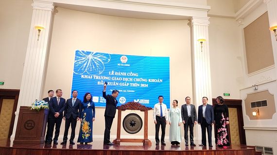 Thứ trưởng Bộ Tài chính: “Mục tiêu nâng hạng thị trường chứng khoán trong thời gian sớm nhất”