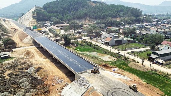 Được Chính phủ ứng tiền mạnh tay, cổ phiếu Đầu tư công vẫn thể hiện sóng 