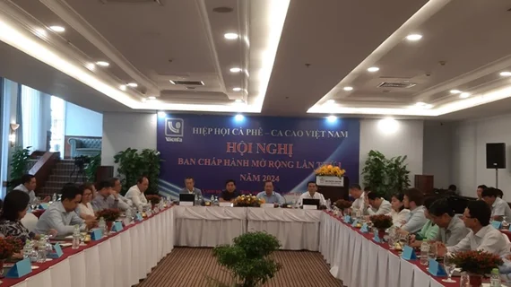Giá tăng mạnh doanh nghiệp phải nhập khẩu cà phê từ nước ngoài về cho nhà máy chế biến