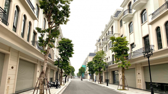 Nhiều tín hiệu cho thấy dòng tiền đang dịch chuyển sang bất động sản