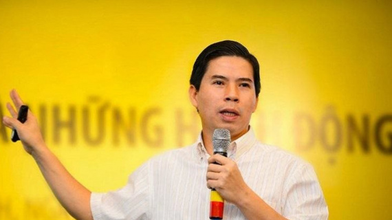 Chủ tịch Thế Giới Di Động muốn bán tiếp 1 triệu cổ phiếu MWG