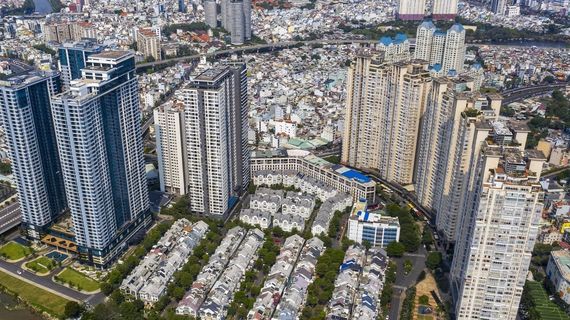Hà Nội yêu cầu tập trung xử lý việc thao túng giá bất động sản