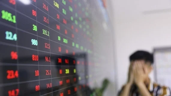 Cổ phiếu YEG, KSV bất ngờ tăng trần trong ngày VN-Index “bốc hơi” hơn 15 điểm