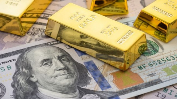 Vàng thế giới lần đầu vượt mốc 3.200 USD/ounce, đồng USD giảm giá so với một loạt tiền tệ mạnh