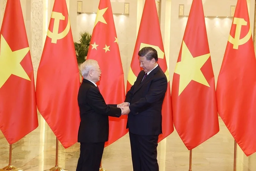 Tổng Bí thư Nguyễn Phú Trọng và Tổng Bí thư, Chủ tịch nước Trung Quốc Tập Cận Bình tại lễ đón Tổng Bí thư Nguyễn Phú Trọng thăm chính thức nước CHND Trung Hoa từ ngày 30/10-1/11/2022 - Ảnh: TTXVN