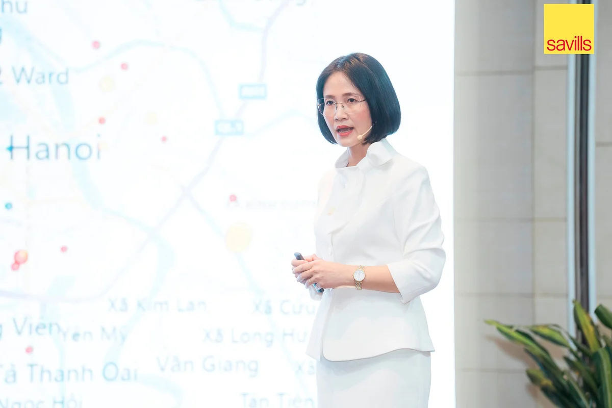 ba-do-thu-hang-giam-doc-cap-cao-bo-phan-nghien-cuu-tu-van-savills-ha-noi-1-3232.jpg
